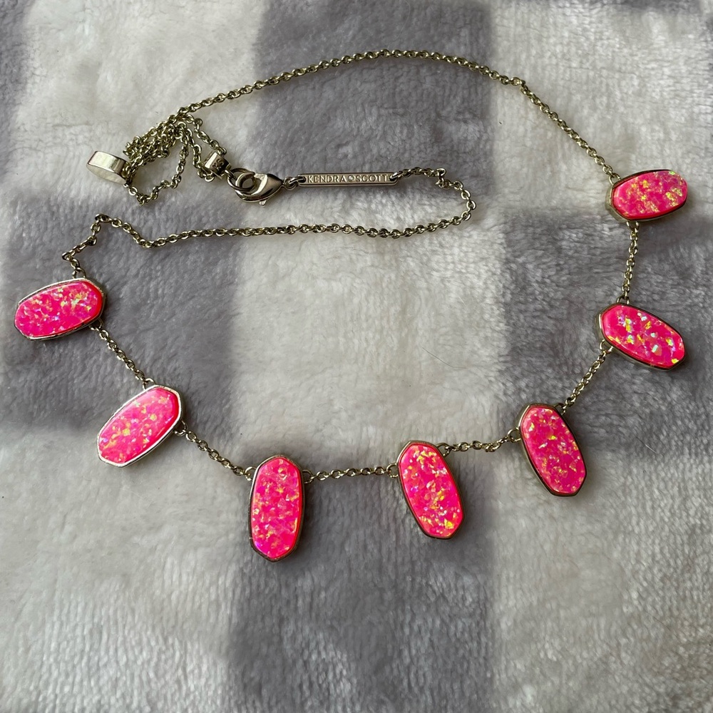 Kendra Scott Meadow necklace
